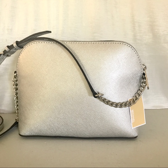 Authentic MK Cindy dome silver leather crossbody - Picture 3 of 6